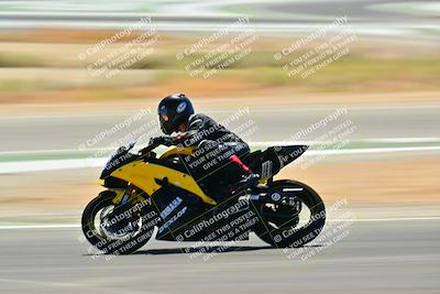 media/Sep-07-2025-TrackXperience (Sun) [[ee17e62fad]]/Level 2/Session 4 (Lower Chicane)/